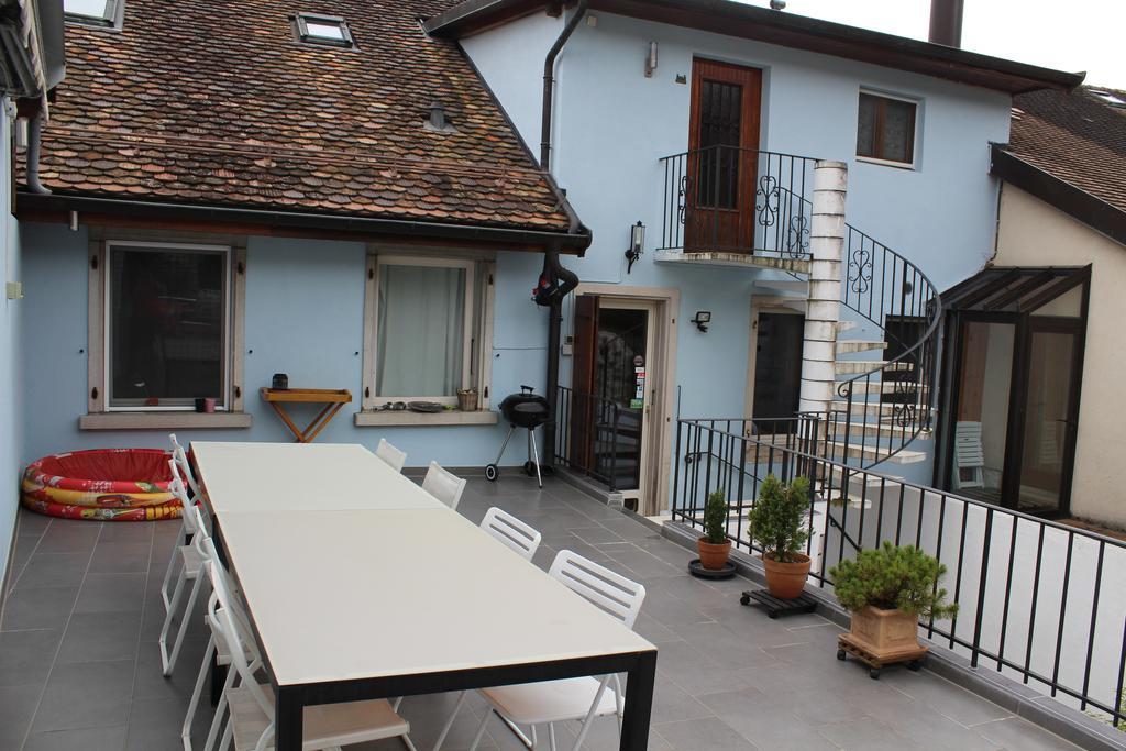 Au Coeur Du Vignoble Sur Bursins Acomodação com café da manhã Exterior foto